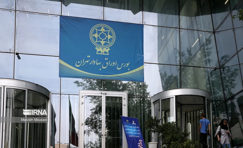 ورود دو هزار میلیارد تومان پول حقیقی؛ بورس تهران جانی دوباره گرفت