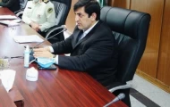برخی از افراد با حرف‌هایشان به دشمن کد می‌دهند