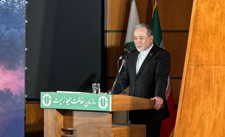 عراقچی: متجاوزان باید پاسخگوی تخریب محیط‌زیست باشند؛ طبیعت میدان رقابت سیاسی نیست